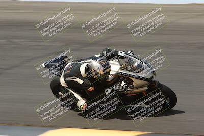 media/Apr-10-2022-SoCal Trackdays (Sun) [[f104b12566]]/Bowl (11am)/